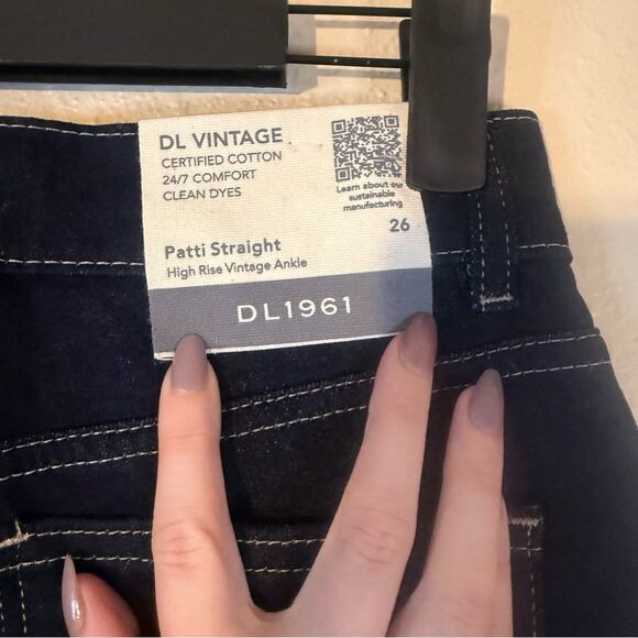 NWT DL1961 Patti Straight Leg High Rise Vintage Ankle Black Jeans 26 - Picture 4 of 6